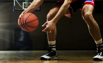 Как профессионально овладеть техникой ведения баскетбольного мяча